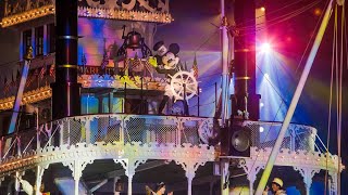 Fantasmic show at Disneyland and mickeys mix magic and fireworks [upl. by Eenal]