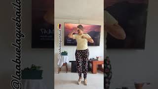 Hoy es viernes y la abuela que baila lo sabe  Pensando en ti [upl. by Coffey]