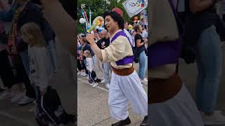 Aladdin in Disneyland paris ✨️ with Joy in a million splashes of colour 🌈 [upl. by Akenn415]