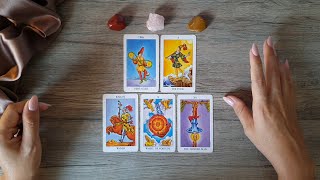 COMO ELEA ESTÁ EM RELAÇÃO A VOCÊ HOJE  Tarot [upl. by Eidas139]