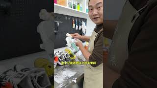 洗鞋店干洗的方法！ 小白鞋清洗 小白鞋清洁膏 小白鞋干洗 小白鞋干洗剂 小白鞋清洗 [upl. by Tica]