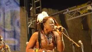 Oumou Sangaré au Festival Gnaoua et Musiques du Monde Essaouira [upl. by Gaulin597]