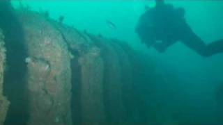 Melbourne SCUBA Diving 36M J5 Submarine by wwwNetBookingscomau [upl. by Hadias]