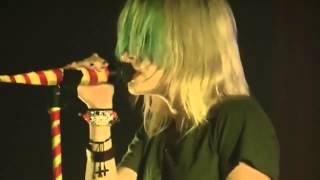 Paramore Brand New Eyes Tour 2009 Full Performance [upl. by Dukie]