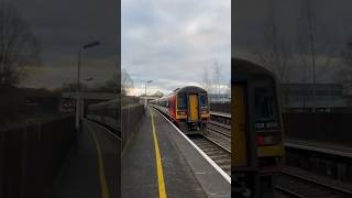 Train at ALFRETON 158846158858 LIVERPOOLGRANTHAM [upl. by Gurevich301]