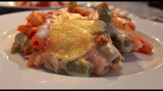 Macarrones con Tomate y Atún Gratinados al Horno con Queso y Bechamel ✅ [upl. by Earley296]