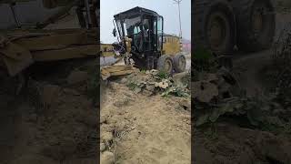 Grader side work🚜🚜shorts youtubeshorts grader moradabadyoutube catequipment graderoperator [upl. by Enaht]