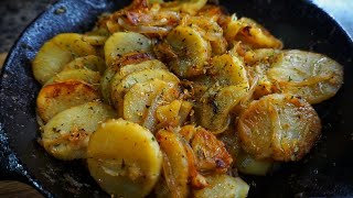 Easy Southern Style Skillet Sauteed Potatoes  Side Dish [upl. by Caro]