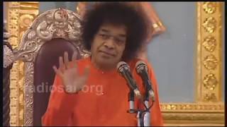 Reflection Reaction Resound  Discourse by Bhagawan Sri Sathya Sai Baba [upl. by Ronni]