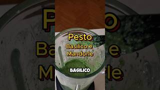 🌱 Pesto basilico e mandorle pestodibasilico basilicofresco mandorle ricettafacile cucinaeco [upl. by Aizirtap233]