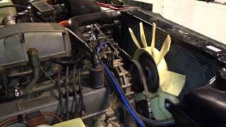 Discovery with Rover V8 Hedman headers and custom exhaust [upl. by Farmann]