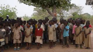 Exclu les Choristes version Chorale dEnfants au Bénin quotvois sur ton cheminquot [upl. by Popper]