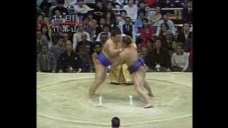 Tochinowaka vs Chikubayama  Haru 1987 栃乃和歌 対 竹葉山 [upl. by Atillertse]