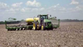 John Deere 8230 planting beans [upl. by Ehud35]