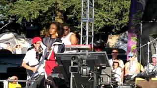 Lauryn Hill  Ooh La La La Live at Harmony Festival 2010 [upl. by Rhtaeh571]