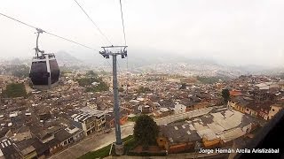 Recorrido entre las estaciones del centro del cable aereo Manizales Caldas [upl. by Hoyt]