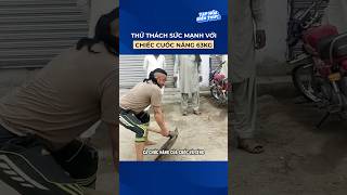 Thử thách sức mạnh với chiếc cuốc nặng 63kg shorts [upl. by Oralie154]