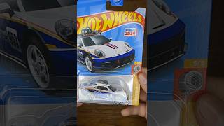 Opening a hotwheels porsche 911 rallye car spongybro99 review shorts [upl. by Nalyac282]