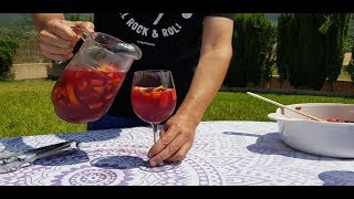 Receta Clasica de Sangria Española [upl. by Nettirb]