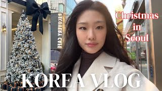 Korea travel vlog 🎄 Christmas in Seoul Christmas markets Myeongdong Korean street food [upl. by Ellohcin588]