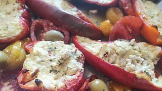 Gefüllte Paprika mit FetaKäse🔺 MEDITERRANE ART🔺schnelles Rezept🫑vegetarianfoodiehealthyrecipe [upl. by Lenno]