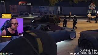 MATTEOHS scappa dalla POLIZIA e BESTEMMIA in LIVE GTA RP [upl. by Ayek801]