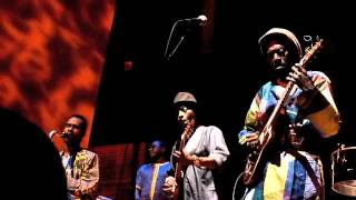 Cheikh Lo live  Carnegie Hall New York April 20 2012 [upl. by Porter]