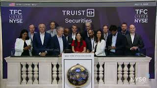 Truist Securities NYSE TFC Rings The Closing Bell® [upl. by Auehsoj]