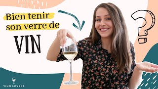 Comment bien tenir son verre de vin et avoir l’air d’un pro [upl. by Eirallam592]