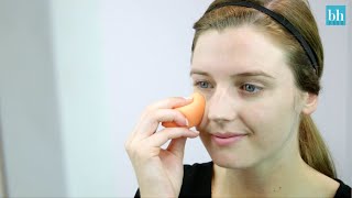 Howto apply foundation with a sponge [upl. by Attenrad]