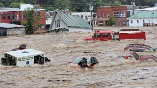 Mass evacuations in North Carolina Homes and trucks swept away by flash floods in Asheville [upl. by Yelhak]