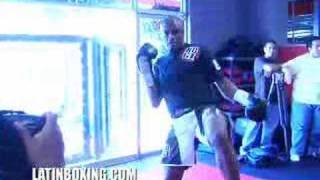 Anderson Silva Media workout [upl. by Nytsirk]