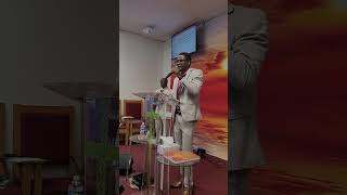 Seed Church of God Pomona NY Pastor Herman Michel Louange and Adoration [upl. by Karub334]