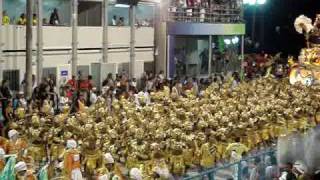 Carnaval 2010Rio de Janeiro Sapucaí  ala da Tijuca dos escravos Egípcios [upl. by Jesus]