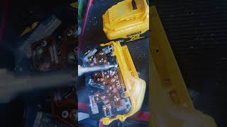 Broken Dewalt 60v 9ah Flexvolt Battery fix [upl. by Aivuy]