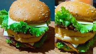 How to make Easy Omelette Double Burger 🍔 Cheese Omelette Burger Recipe 🍔😋very very tasty 🤤😋 [upl. by Adnohsek]