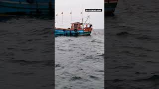 Sea fishing boat travel fishingboat subscribe 🔔👈 [upl. by Nayra351]