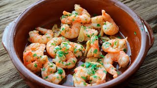 Gambas al Ajillo  Tapa típica española receta tradicional [upl. by Nerek961]