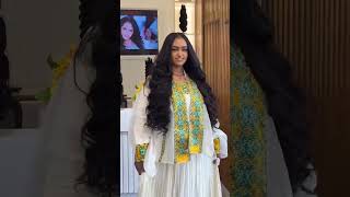 ዩቱብ habesha abelbirhanuየወይኗልጅ duet ebs weddingdress [upl. by Enialb279]