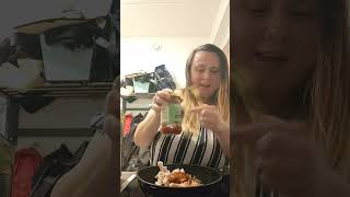 easy low carb wrap  koolhydraatarm koken cooking [upl. by Anaiq]