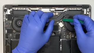 Macbook Pro A1989 Screen Replacement [upl. by Schriever]