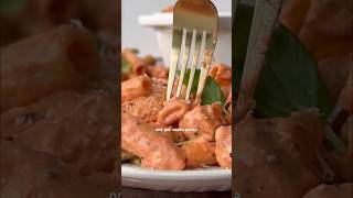 One Pot Vodka Pasta Recipe on emmasplatecom recipe pasta food [upl. by Refenej]