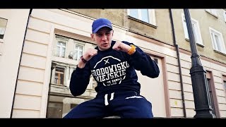 DYM KNF  NIEWAŻNE GDZIE WAŻNE Z KIM  PROD PHONO  ŚRODOWISKO MIEJSKIE 2 OFFICIAL VIDEO [upl. by Lucho40]