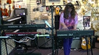 Jamming on the new Hammond SK2 organ and Leslie [upl. by Reffotsirhc420]