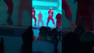 Dancing 💃 girls 🥳🤎🤩💃😍holidays show summer türkiye danagianina [upl. by Giana]