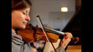 Arabella Steinbacher  Mendelssohn Violin Concerto 2012 Live [upl. by Jolie29]