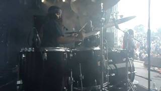 KYUSS Brant Bjork Drumming 100 degrees live [upl. by Shepperd]