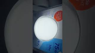 Foco automático led con sensor de día y de noche volteck truper herramientas mantenimiento [upl. by Brownson]