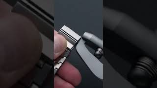 How to Size a Bulova Watch — Sizing Tool Method  How to Remove Links [upl. by Donelson]