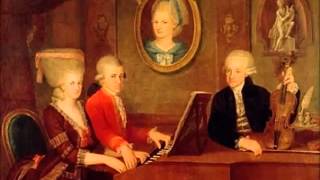 W A Mozart  KV 220 196b  Missa brevis in C major quotSpatzenmessequot [upl. by Yelssew]